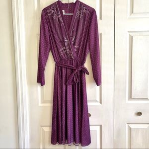 Vintage 70s Sz M Henry Lee Purple Floral Faux Wrap Polyester Dress Tie Waist